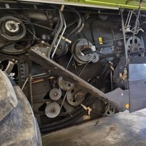 foto 7.5m Mähdrescher 5t/ha CLAAS Tucano 450 (kfz)