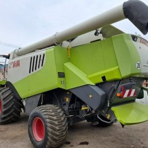 foto 17.5t/9m Mähdrescher Claas Lexion 600